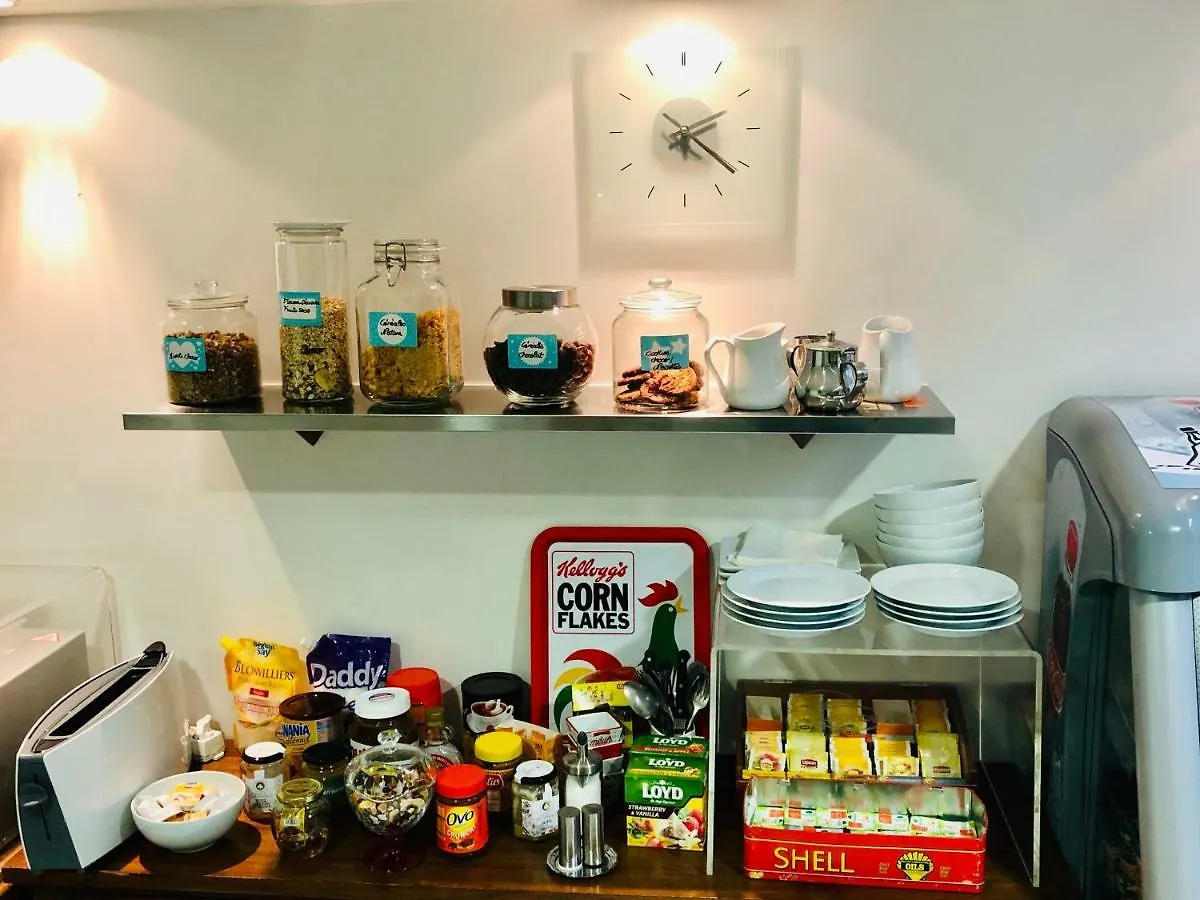Hotel Hotel Le Saint-Hubert - Gare De Lyon Bastille 3*